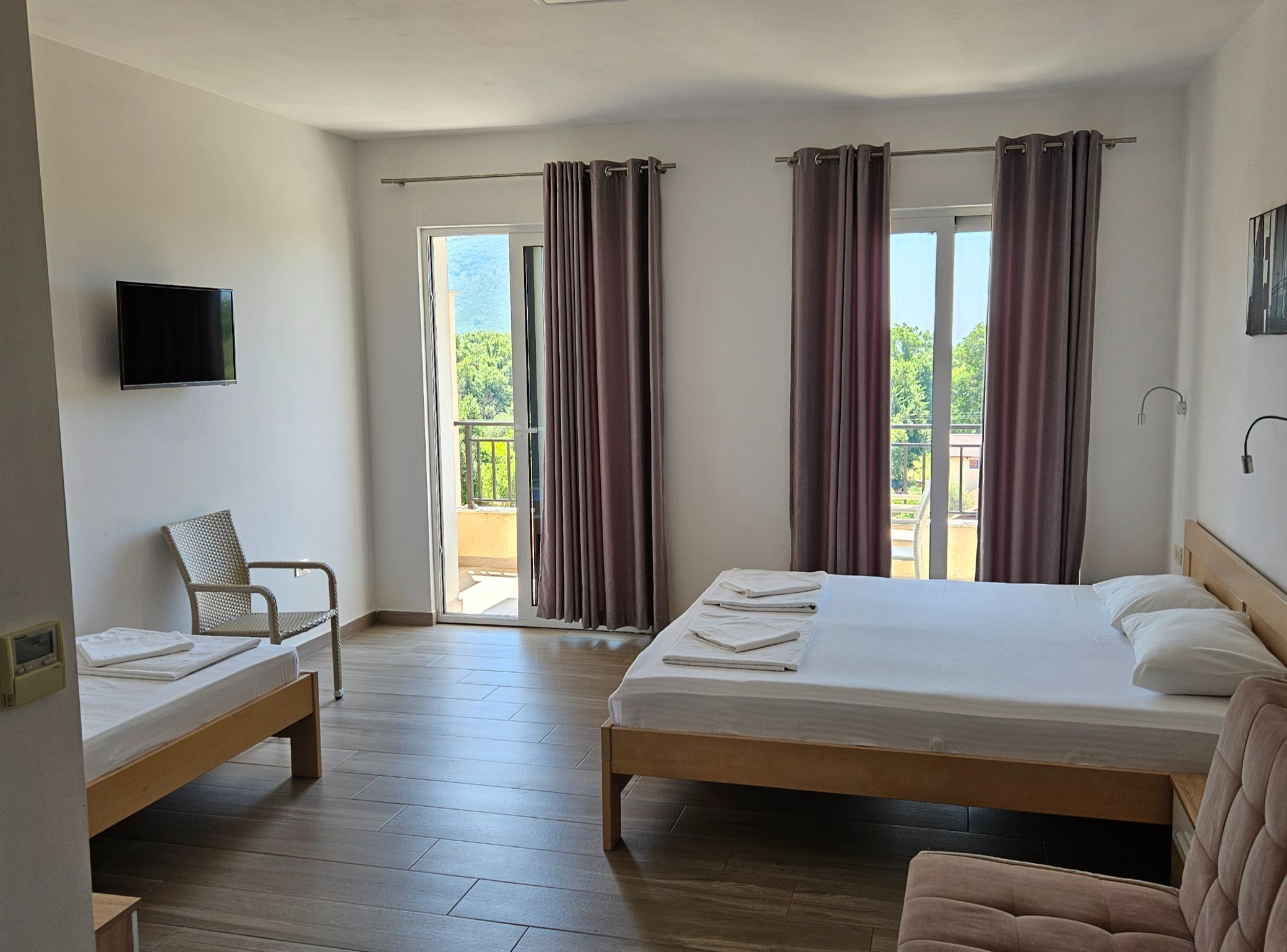 Studio (Studio Apartment With Terrace (A1)) | Free cots/infant beds