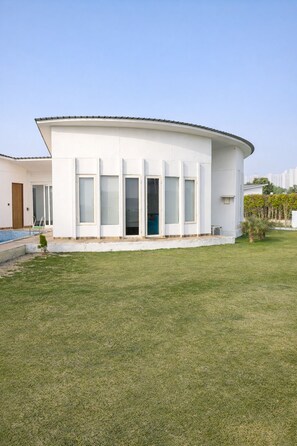 Front of property - Wise One Choice (Noida)