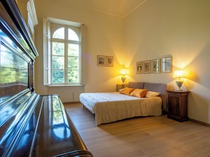 4 habitaciones, wifi y ropa de cama