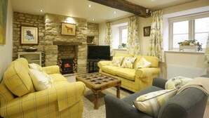 Unclassified image, 3 of 28, button - The Coach House (Burford)