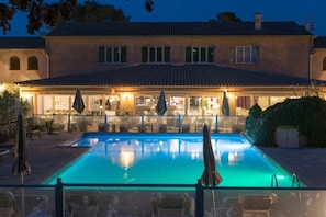 Seasonal outdoor pool - Hostellerie de l'Abbaye du Thoronet (Le Thoronet)