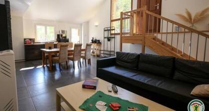 Gîtes de la Lame - La Grange : Comfort and Charm in the Parc des Écrins