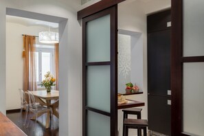 Dining - iFlat | Elegant Roman Retreat by the Vatican (Roma)
