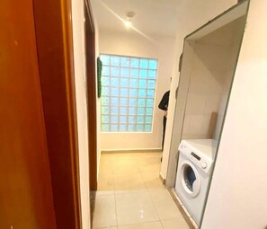 Living area - Calm Partition Room Near Metro (Dubai)