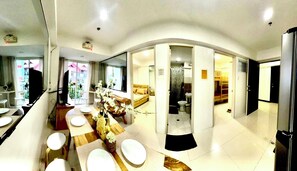 2 室のベッドルーム、WiFi、ベッドシーツ