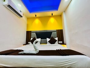 Deluxe Room - Kanha Gold (Bhopal)