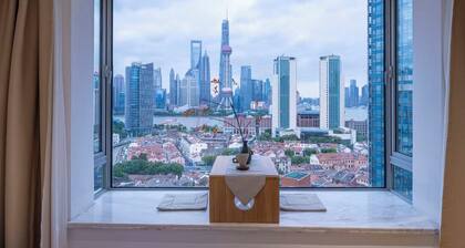 Book and Bed - East Nanjing Road