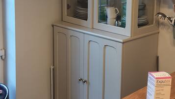 Bungalow, 1 Bedroom, Smoking, Fireplace | Interior