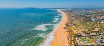 Villa with Pool and BBQ in Galé, Albufeira