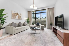 House - Stayshort - 1 Bedroom in Emaar Beachfront That Sleeps 4 (Dubai)