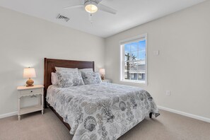 4 bedrooms, desk, free WiFi - Luxury Bayside Ortley Beach House • Sleeps 10 (Seaside Heights)
