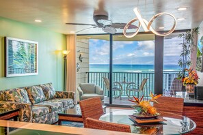 Smart TV - NEW UNIT Wake Up to Sprawling Views w/ AC (Lahaina)
