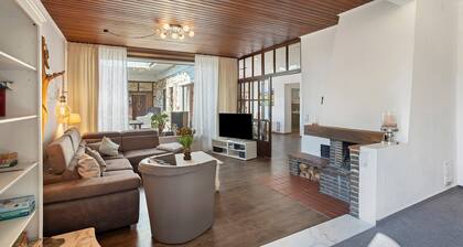 Appartement 'Waldruh' avec terrasse privée, jardin privé et Wi-Fi