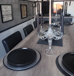 تناول الطعام