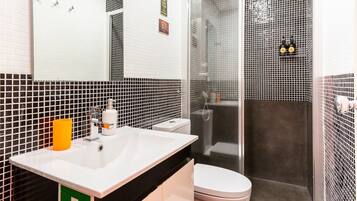 3 habitaciones y acceso a internet