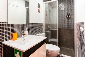 3 habitaciones y acceso a internet 