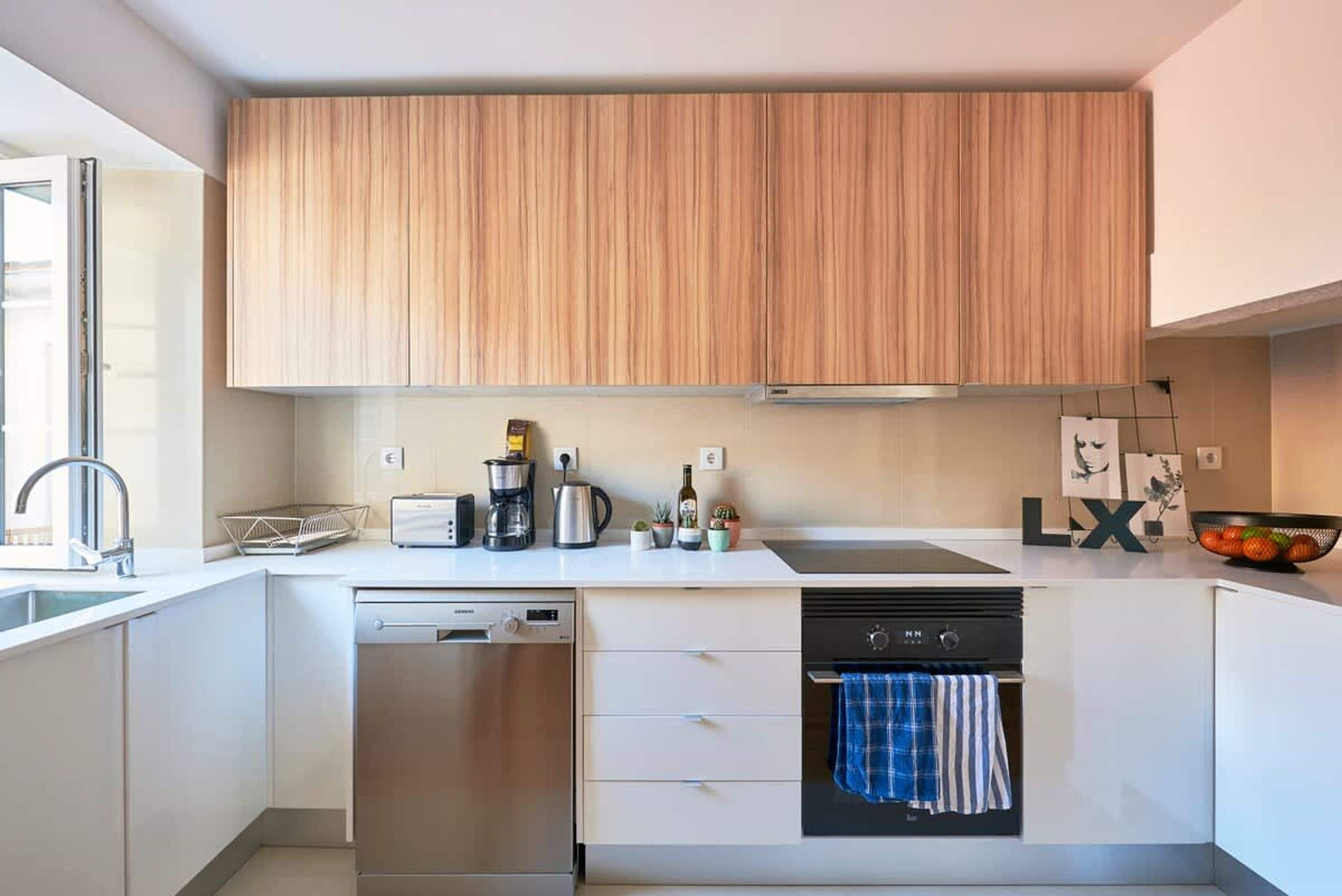 2 bedrooms, Internet