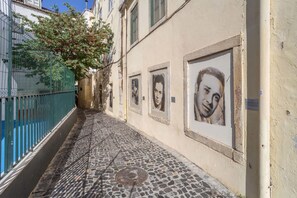 2 bedrooms, Internet - Baixa Alfama at Your Doorstep Terrace Air Con (Lisbon)