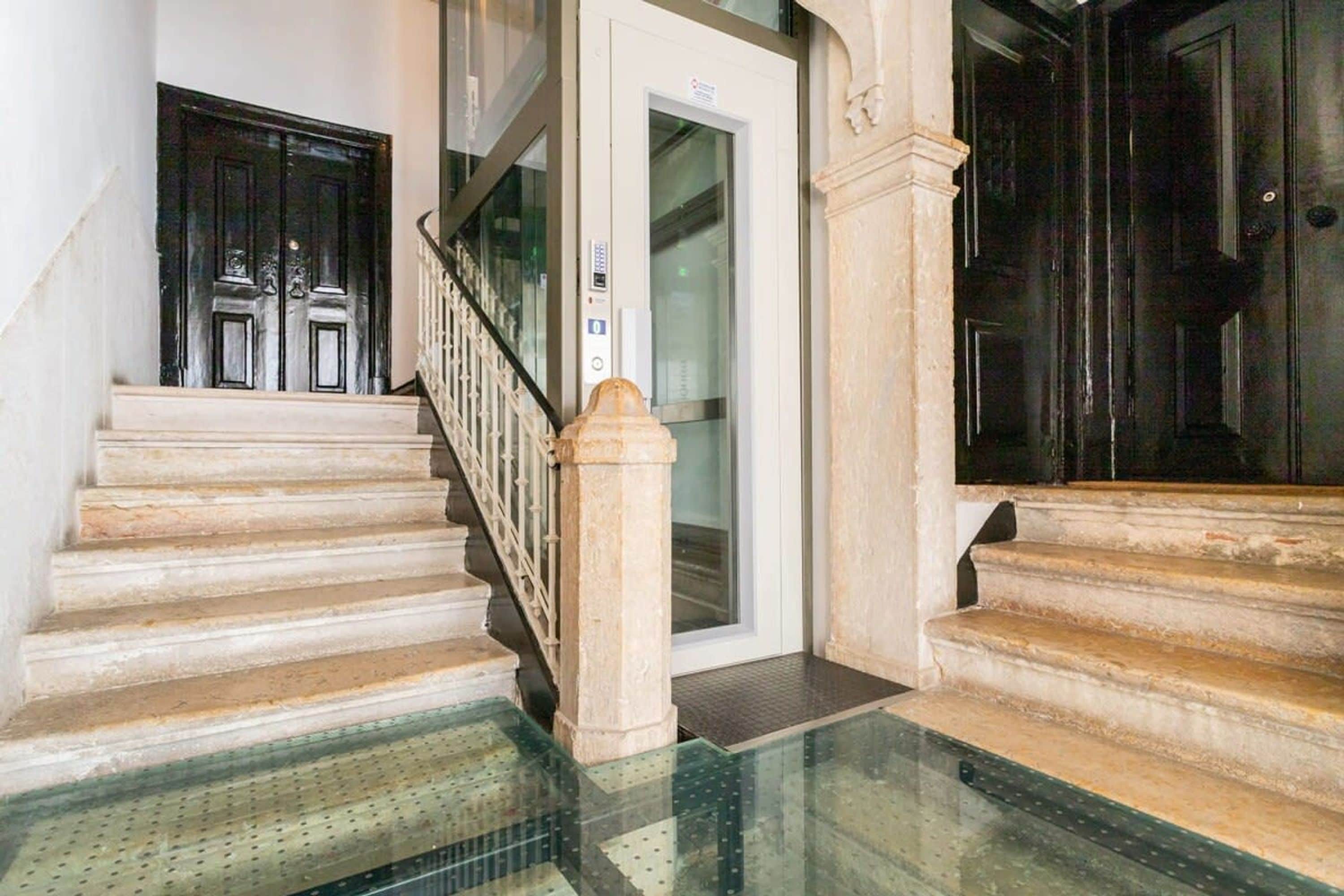 Apartamento | 4 dormitorios y Internet