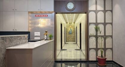 HOTEL GEETANJALI