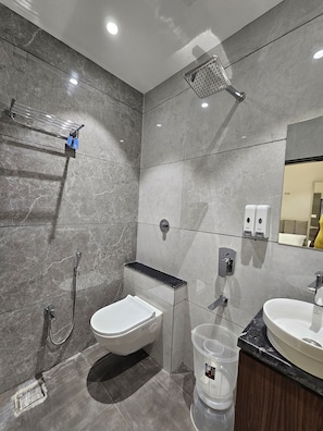 Bathroom - HOTEL GEETANJALI (Mount Abu)