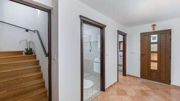 Villa, 4 Bedrooms, Private Pool | Interior