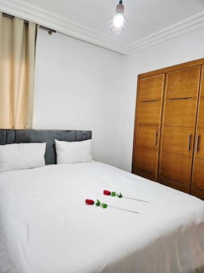 Internet, bed sheets - Sunset Ocean View – Vue imprenable sur la mer (Rabat)