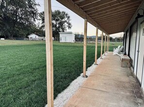 Terrace/patio - Modern Farmhouse with Pool. Close to Breweries & Wineries. (Charlottesville)