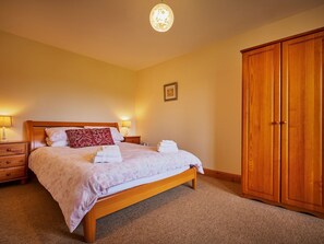 3 phòng ngủ, trang trí khác biệt 