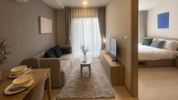 Unclassified image, 1 of 33, button - Room-phuket, Best Location, Full Furnish (Wichit)