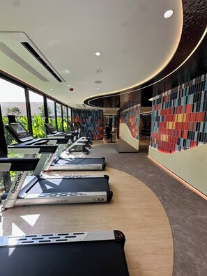 Room, 1 Bedroom, Accessible, Balcony | Fitness facility