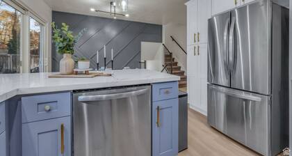 Modern 5-bedroom Family Home in Sandy Utah
