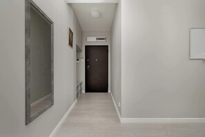 Interior - Stylish Studio with a Balcony | 1.3 km from the Market Square (Wrocław)
