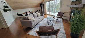 TV connectée, jeux vidéo, baby-foot