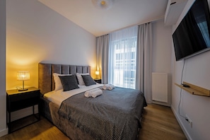 Room - RentPlanet - Apartament Garbary (Poznań)