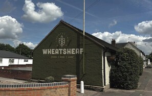 Exterior - Wheatsheaf Inn (Onneley)