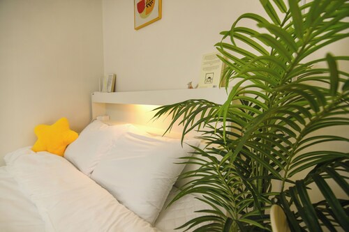 Urban Nest · Chic Studio 3min Konkuk, Seongsu Hotspot Just 1 Stop Away