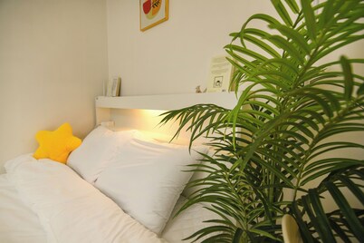 Urban Nest · Chic Studio 3min Konkuk, Seongsu Hotspot Just 1 Stop Away