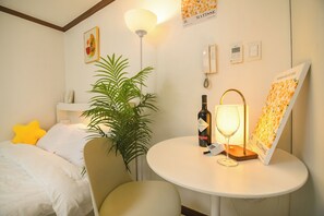 1 chambre, accès Internet, draps fournis