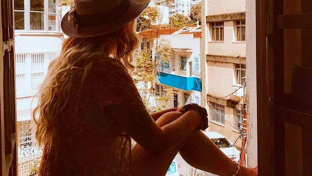 Gambar tidak terklasifikasi, 1 dari 74, tombol