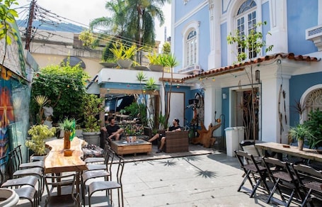 Exterior. Aurora Hostel Rio