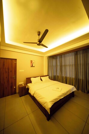 Luxury Apartment, City View - Spezio Luxurious Apartments (Perinthalmanna)