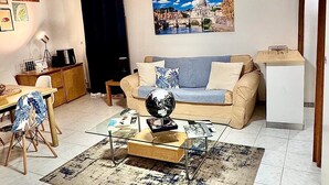 Living area - Kevisco House is in the center of Rome very cozy equipped with all the comforts (Roma)