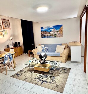 Living area - Kevisco House is in the center of Rome very cozy equipped with all the comforts (Roma)