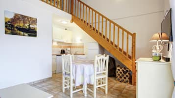 Villa | Tempat makan