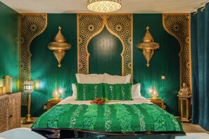 Bed sheets - RIAD MAJORELLE HOUSE WITH JACUZZI NEAR DISNEY (Nanteuil-lès-Meaux)