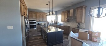 Welcome to Tequila Sunrise. 5BR 5BA Lakefront Home