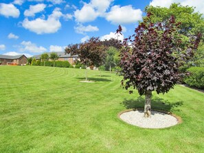 Property grounds - Grange Cottage (Crediton)