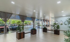 Basic Apartment | Lobby - 1-bedroom Apt in Blumenau Spn0102 (Blumenau)