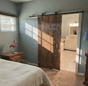 5 bedrooms, iron/ironing board, free WiFi, bed sheets - 2026 World Cup - Spacious 3,400 sqft 5-bedroom house in beautiful Kansas City (Kansas City)